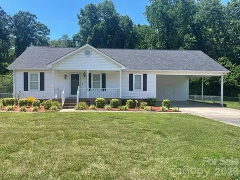 127 Old Airport 4 Rd #4, Concord, NC 28025