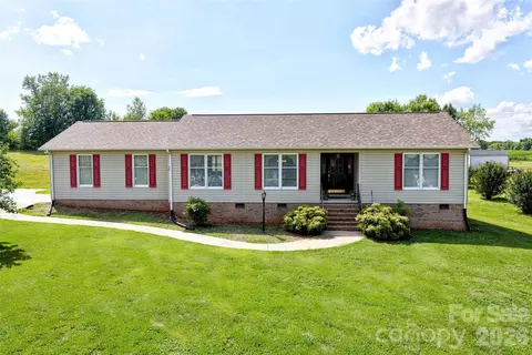 121 Marcus Dr, Shelby, NC 28152