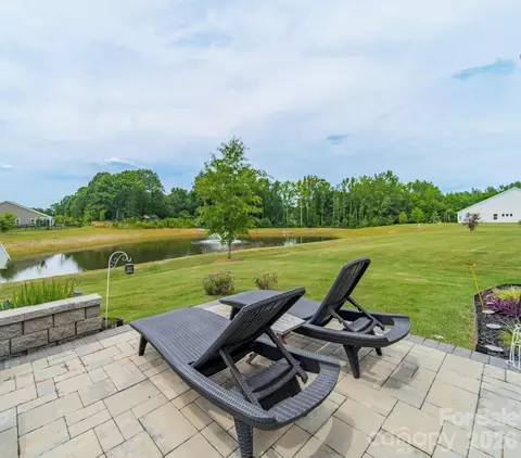 Exterior - 1019 Carlyle Ln, Monroe, NC 28110 photo 3 of 5