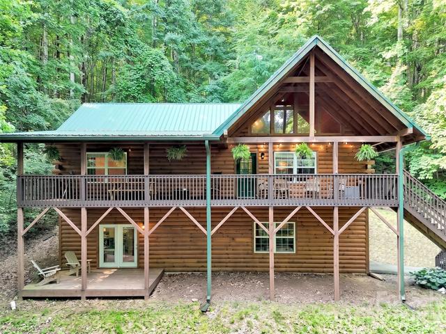 49 Brandywine Rd, Waynesville, NC 28786