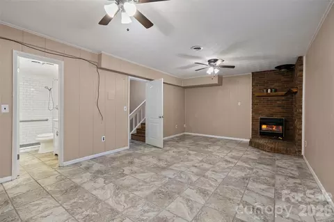 Living - 519 Nellie John Dr, Clyde, NC 28721 photo 8 of 10