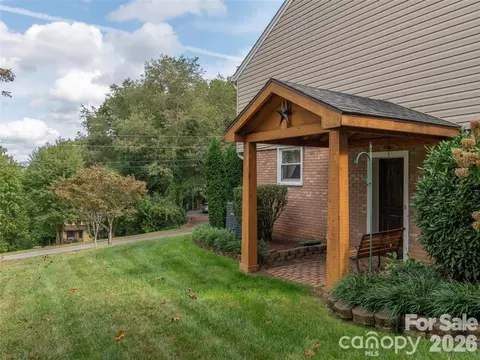 Exterior - 519 Nellie John Dr, Clyde, NC 28721 photo 5 of 8