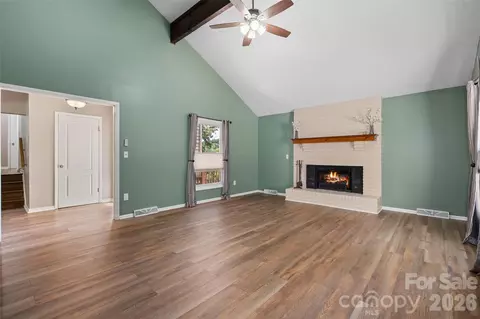 Living - 519 Nellie John Dr, Clyde, NC 28721 photo 4 of 10