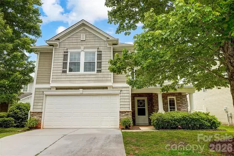2717 Markham Woods Ct, Charlotte, NC 28214