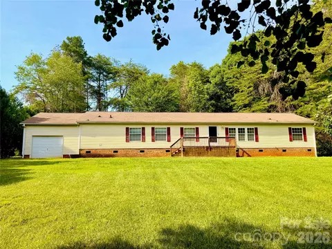 1668 Lane Rd, Mount Holly, NC 28120