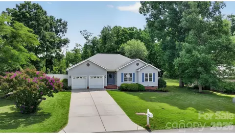 4934 Sagittarius Cir, Denver, NC 28037