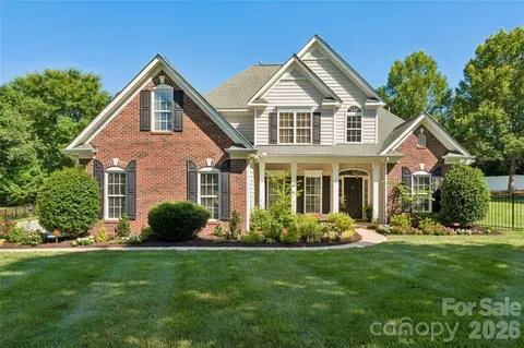 Exterior - 1016 Wesley Downs Rd, Monroe, NC 28110 photo 3 of 10