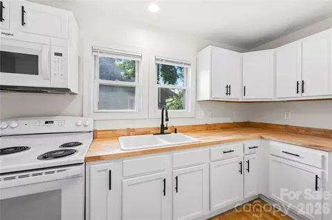 Kitchen - 142 Substation Rd, Canton, NC 28716 photo 3 of 3