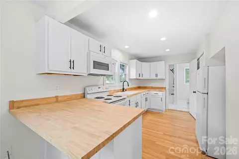 Kitchen - 142 Substation Rd, Canton, NC 28716 photo 2 of 3