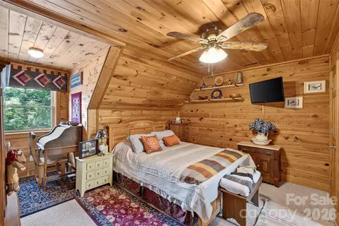 Bedroom - 535 N Highland Rd, Mill Spring, NC 28756 photo 4 of 9
