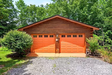 Exterior - 535 N Highland Rd, Mill Spring, NC 28756 photo 10 of 14