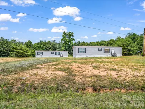 4252 Big Island Rd, Rutherfordton, NC 28139