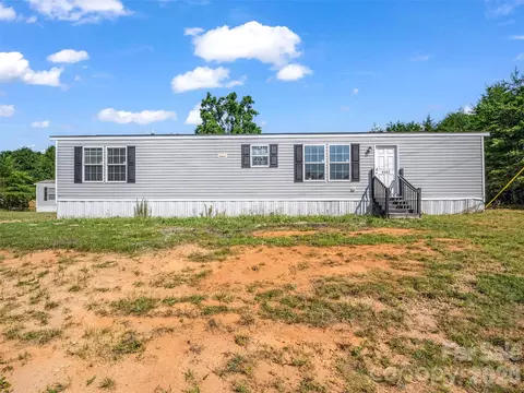 4252 Big Island Rd, Rutherfordton, NC 28139