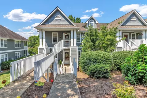 2601 Sagamore Ln, Asheville, NC 28806
