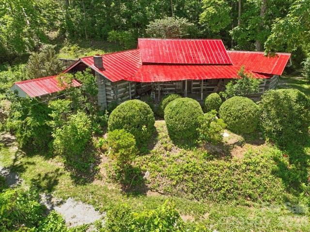 8709 Hwy 226a Hwy, Little Switzerland, NC 28749