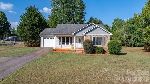 3844 Bridle Path Dr, Vale, NC 28168