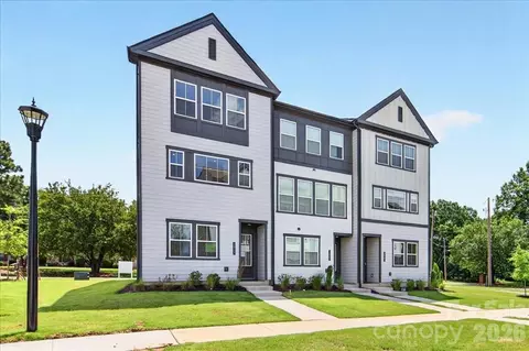 3013 Circles End End, Charlotte, NC 28226