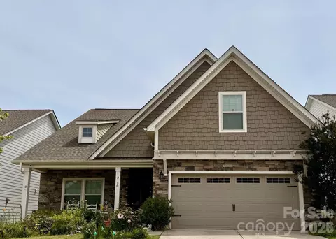 219 Canada Dr, Statesville, NC 28677
