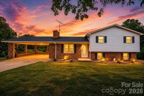 6878 Gracie Ln, Vale, NC 28168
