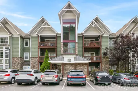 1000 Olde Eastwood Village A-107 Blvd #A-107, Asheville, NC 28803