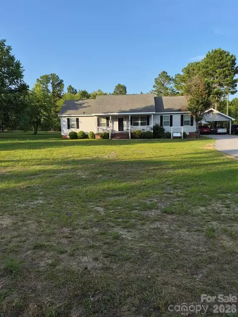 1617 Ruby Rd, Hartsville, SC 29550