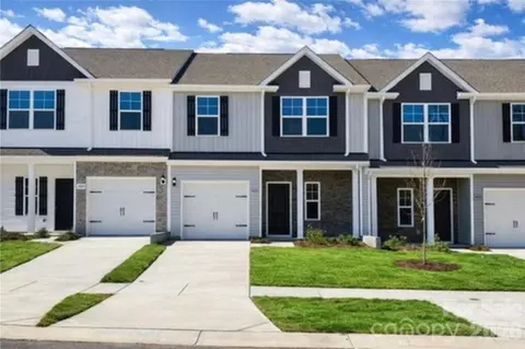 4729 Muskogee Dr, Charlotte, NC 28227