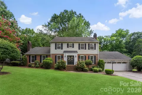 8127 Prince George Rd, Charlotte, NC 28210