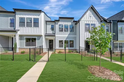 463 Nash St, Fort Mill, SC 29715