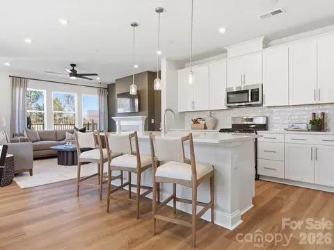 467 Nash St, Fort Mill, SC 29715