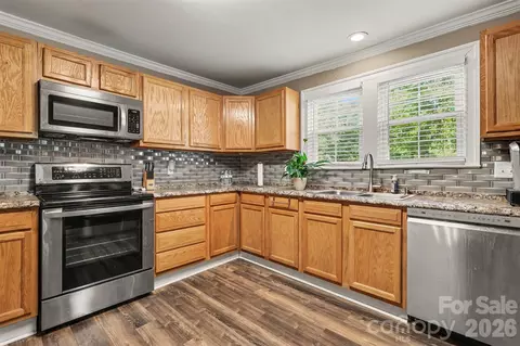 110 Drakeford Rd, Rock Hill, SC 29730