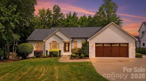 7559 Rabbit Cir, Denver, NC 28037