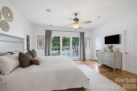Bedroom - 7559 Rabbit Cir, Denver, NC 28037 photo 2 of 4
