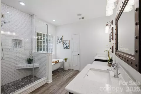 Bath - 7559 Rabbit Cir, Denver, NC 28037 photo 3 of 7