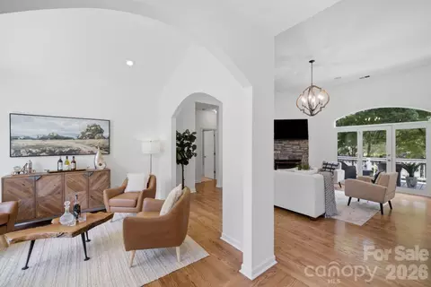 Living - 7559 Rabbit Cir, Denver, NC 28037 photo 3 of 5