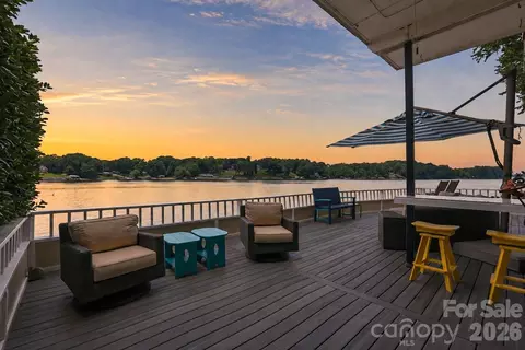 9817 Emerald Point 4 Dr #4, Charlotte, NC 28278