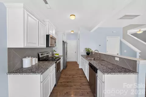 Entry Way - 12551 Gotland Rd, Midland, NC 28107 photo 2 of 4