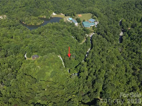 109 Laurel Ln, Beech Mountain, NC 28604 photo 4