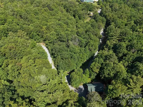 109 Laurel Ln, Beech Mountain, NC 28604 photo 7