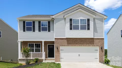 839 Adelston Ln, Asheville, NC 28804