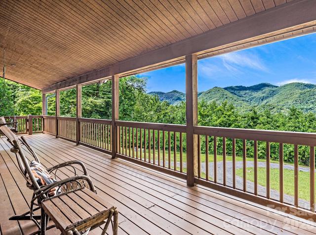 59 Canoe Creek 3 Dr #3, Tuckasegee, NC 28783