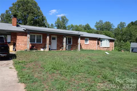 3232 Kingview Pl, Lenoir, NC 28645