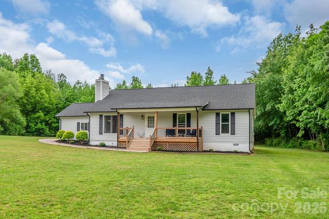 7209 Landsford Rd, Monroe, NC 28112