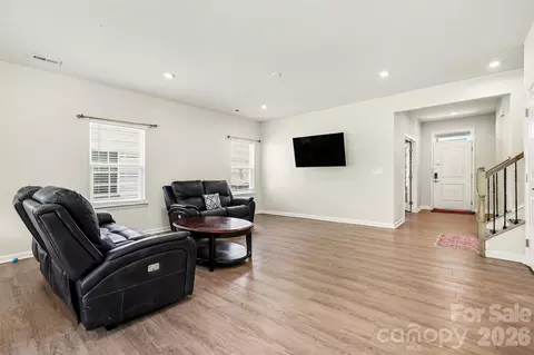 3030 Streamside Dr, Davidson, NC 28036 photo 15