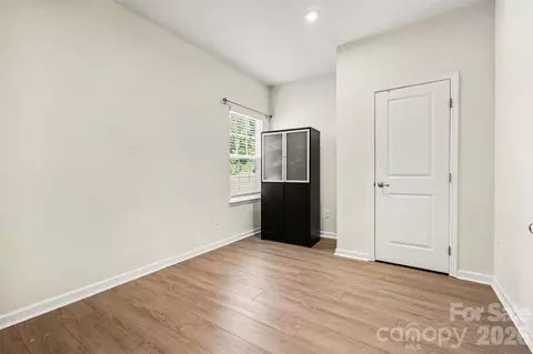 3030 Streamside Dr, Davidson, NC 28036 photo 28