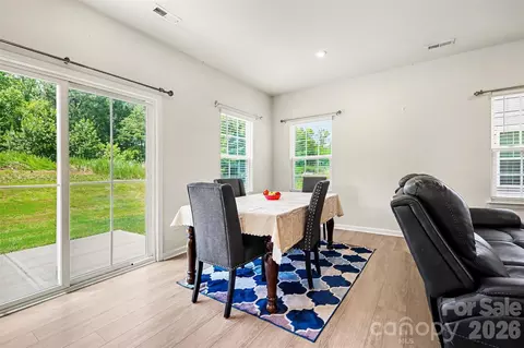 3030 Streamside Dr, Davidson, NC 28036 photo 12
