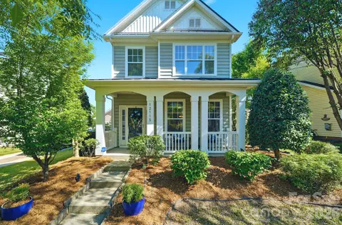 12115 Monteith Grove Dr, Huntersville, NC 28078