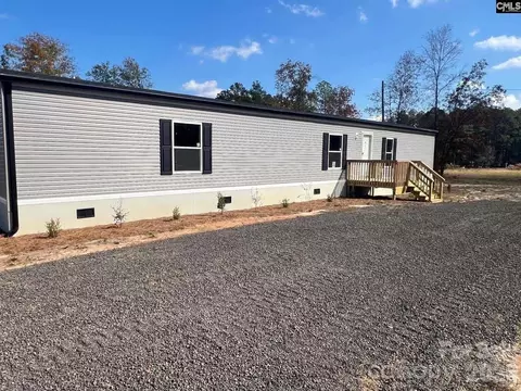 88 Lady Ashley Dr, Saint Matthews, SC 29135