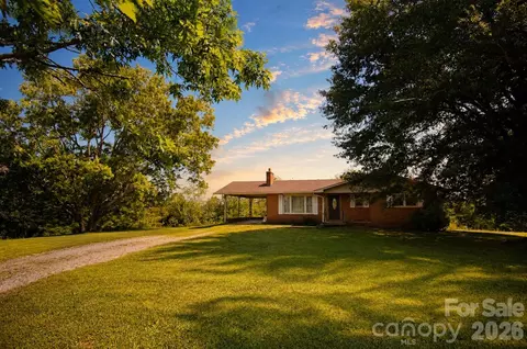 360 Davenport Rd, Rutherfordton, NC 28139