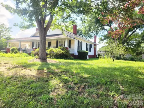 29 Brookwood Nw Ave NW, Concord, NC 28025