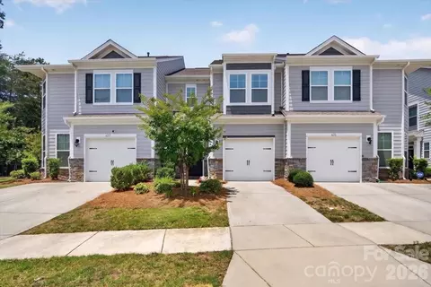 629 Cypress Glen Ln, Clover, SC 29710